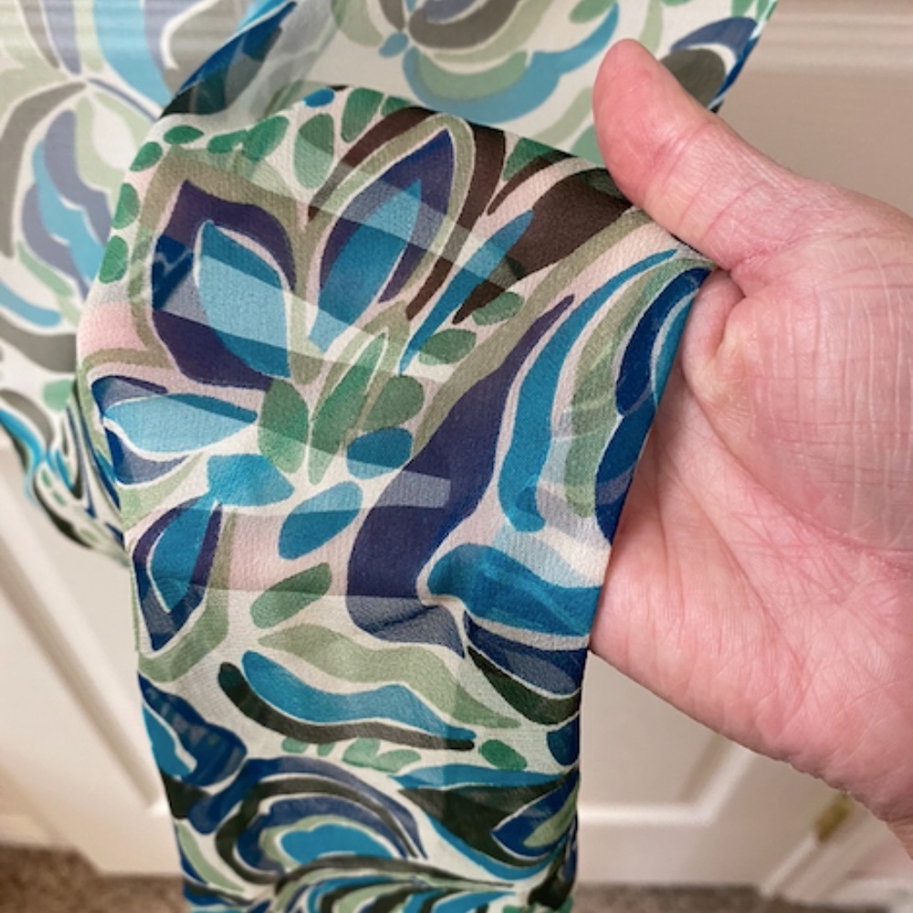 Green and blue polyester scarf